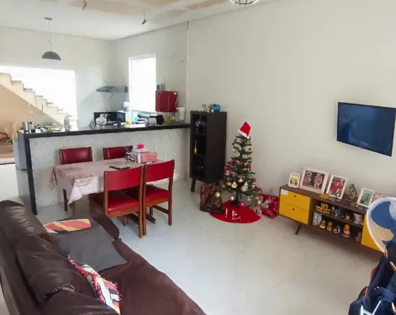 Casa de Condomínio com 2 Quartos à venda, 120m² – Campo Grande