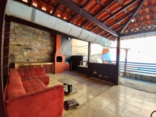 Casa com 4 Quartos à venda, 300m² – São José de Imbassai