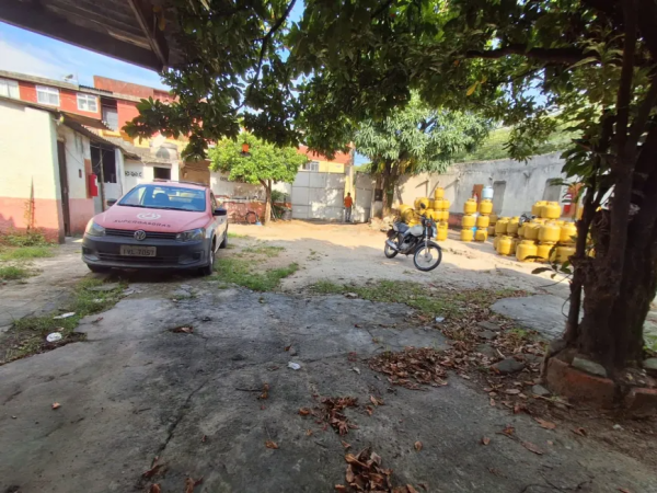 Terreno / Lote Comercial à venda, 1000m² – Senador Camará