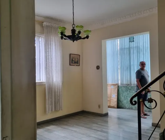 Casa com 4 Quartos à venda, 200m² – Santa Teresa