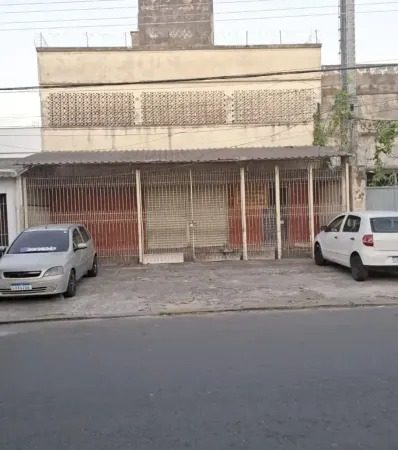 Loja / Salão / Ponto Comercial à venda, 200m² – Bangu