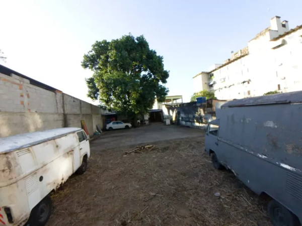 Terreno / Lote Comercial à venda, 700m² – Campo Grande