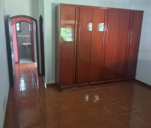 Casa com 2 Quartos à venda