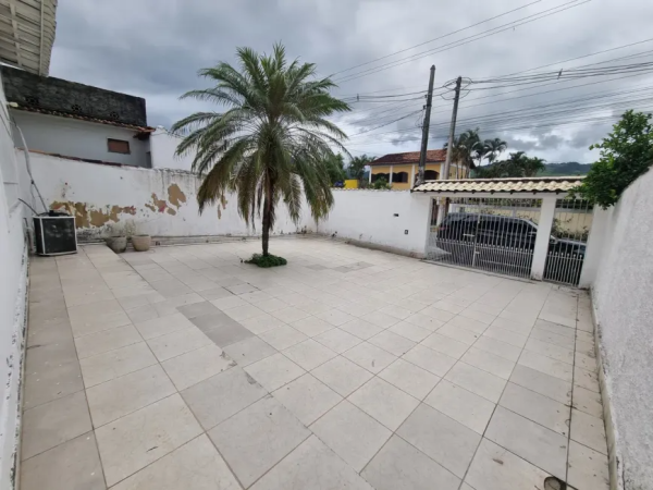 Casa com 3 Quartos à venda